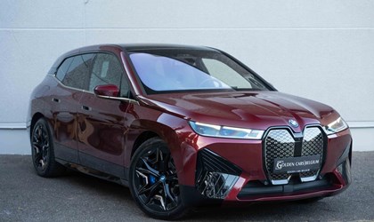 BMW iX